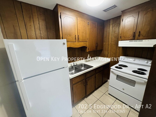 Building Photo - 702 S Edgewood Dr Unit A2 Rental