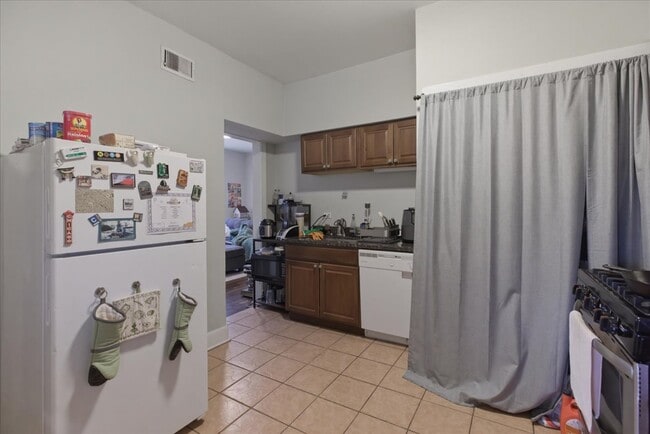 Photo - 4002 N Southport Ave Unit 3