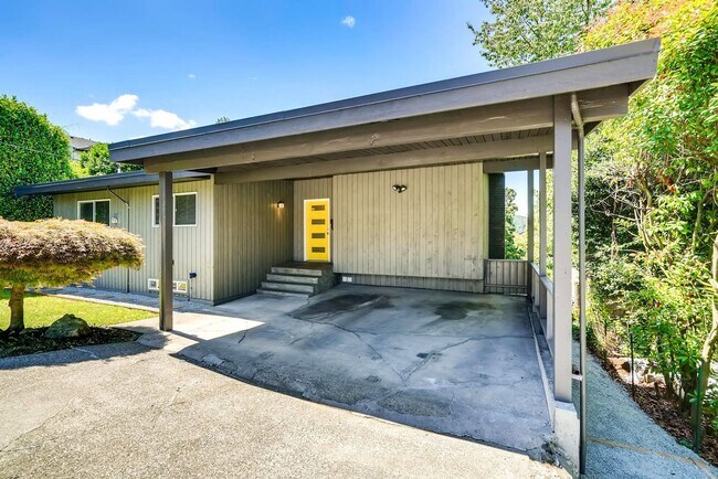 Photo - 4721 43rd Ave S Unit B