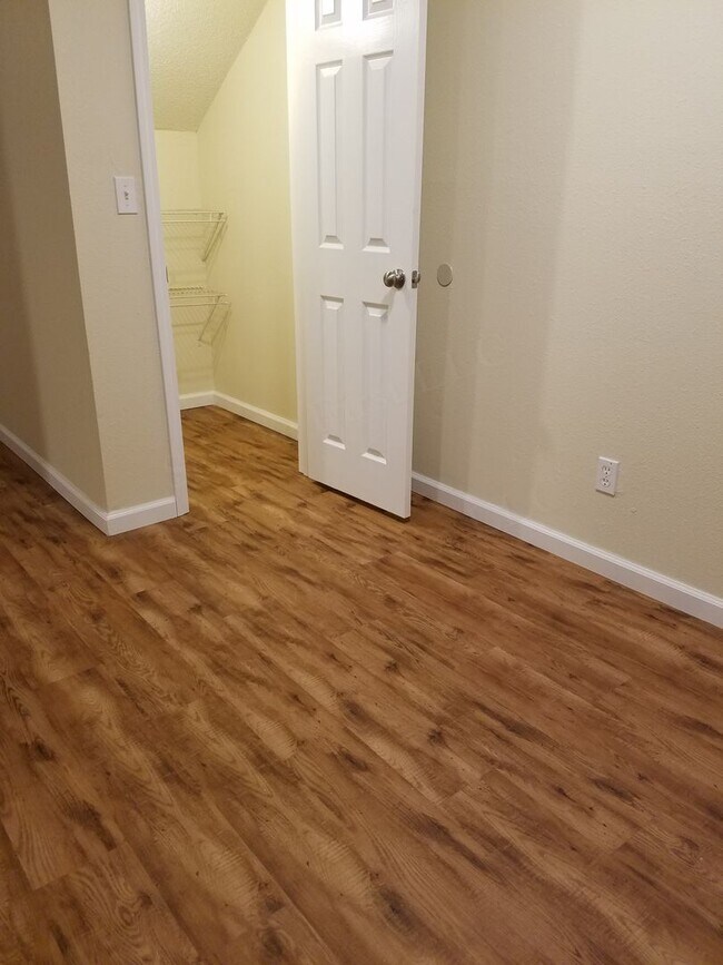 Photo - Dexter Grant Townhouses Unidad 10