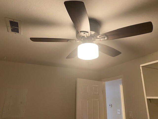 Photo - 5005 236th St SW