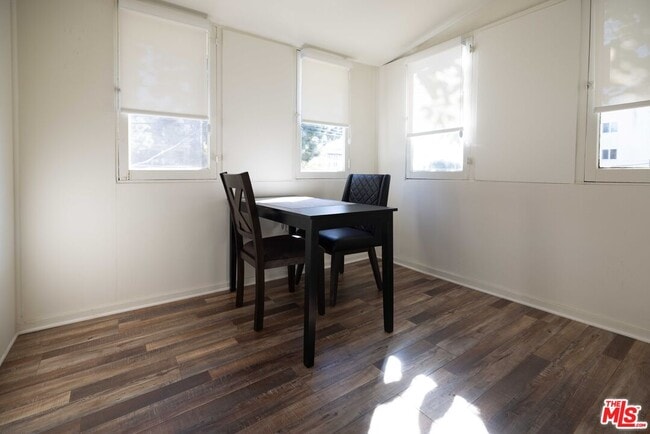 Photo - 824 S Bonnie Brae St