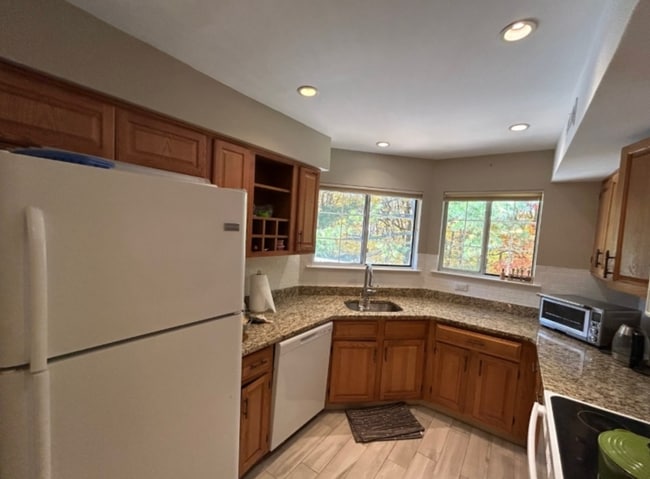 Photo - 31 Encampment Dr