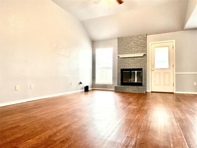 Photo - 2703 Little Nolan Rd