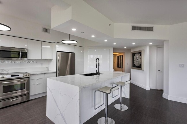 Photo - 19900 E Country Club Dr