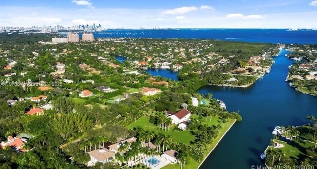 Photo - 4895 SW 88th St Unit 00