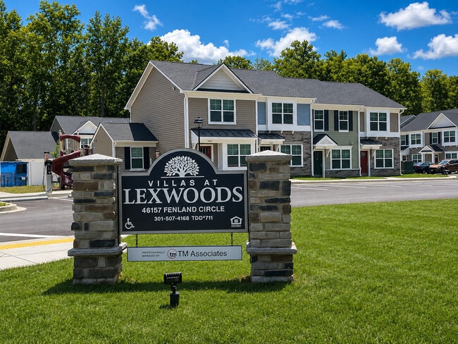 Building Photo - Villas at Lexwoods