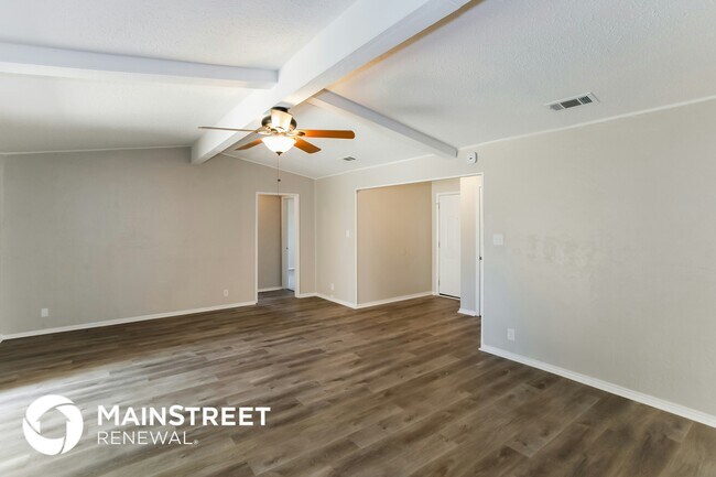 Photo - 1813 El Paso St