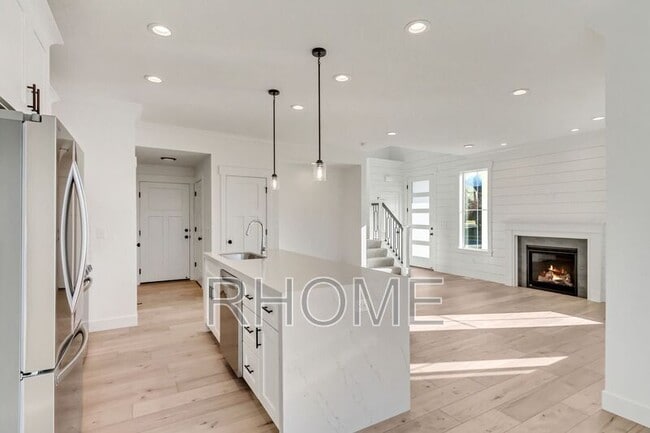10584 Canyon Villa Dr