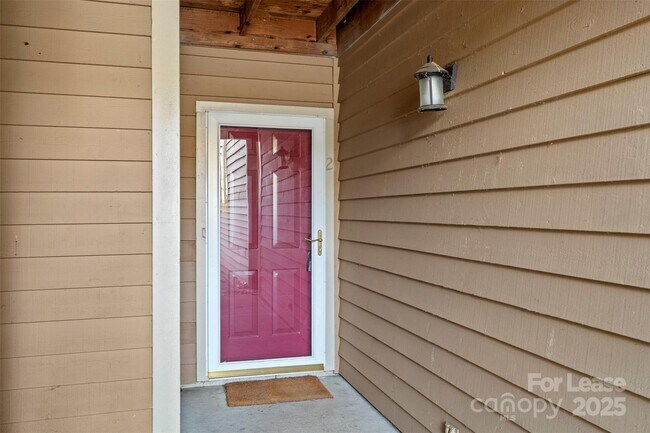 Photo - 3220 Selwyn Farms Ln