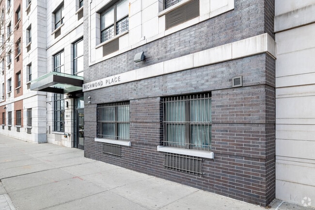 Photo - 12911 Jamaica Ave