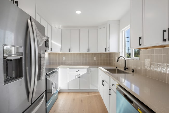 Photo - 3724 Acacia St Unit Building A 1