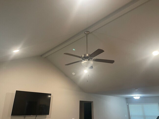 Photo - Bryan - 3 Bedroom / 2 Bath / 2 car garage / fenced in back yard.