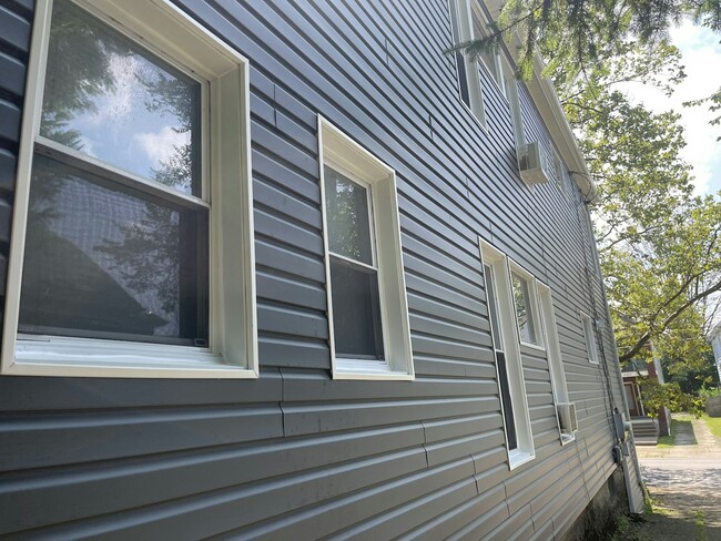 Photo - 2921 French St Unit 1