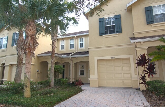 Building Photo - 10619 Shady Falls Ct