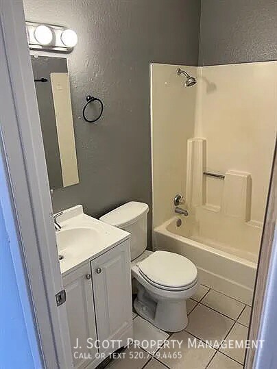 Photo - 525 E Peppertree Ave Unit 3