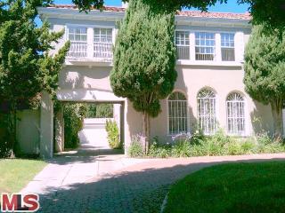 Photo - 611 Beachwood Dr