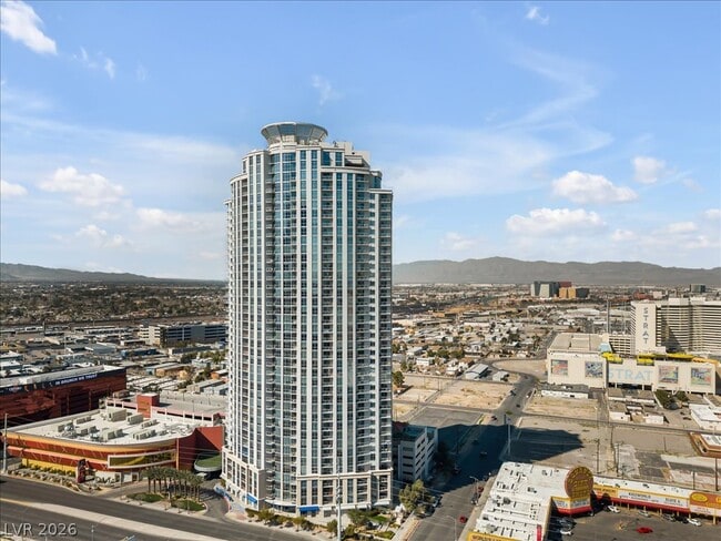 Building Photo - 200 W Sahara Ave Unit 3201