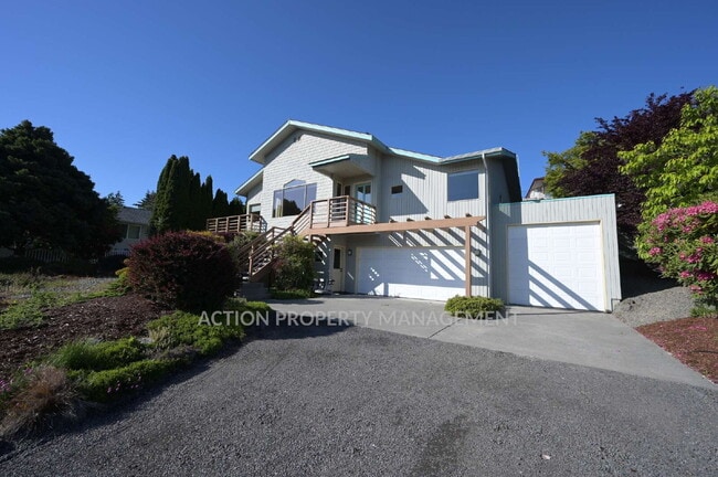 Photo - 2 bed 2.5 bath home in Dungeness Heights, Sequim