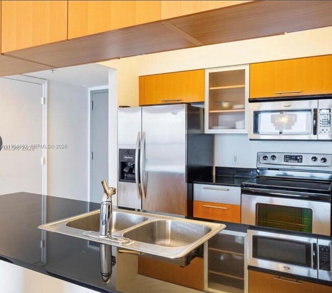 Photo - 1750 N Bayshore Dr Unit 5104