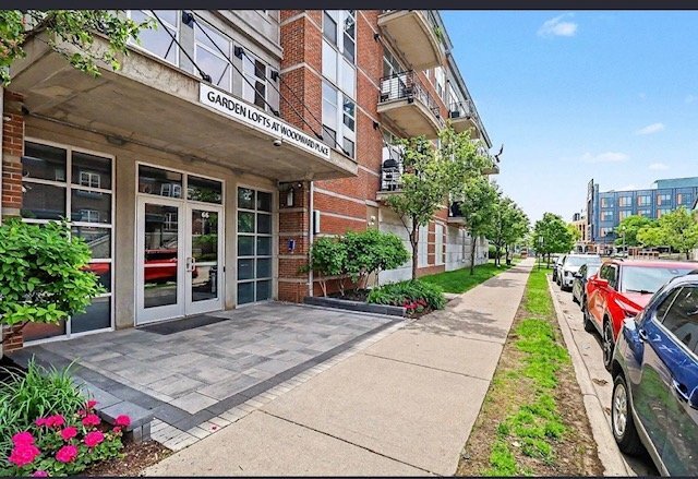 Building Photo - 66 Winder St