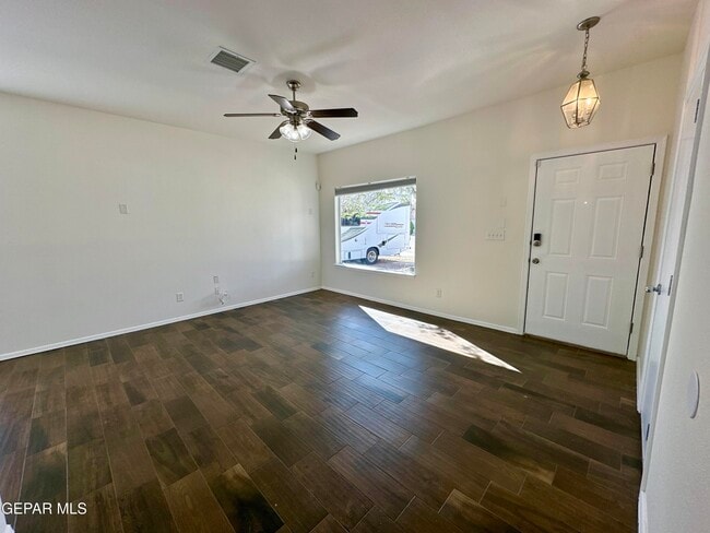 Photo - 14104 Robert Ituarte Dr