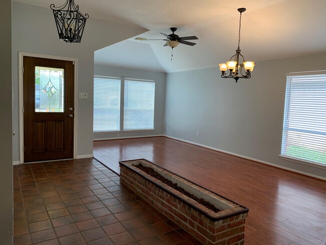 Photo - 3111 Lazy Brook Dr