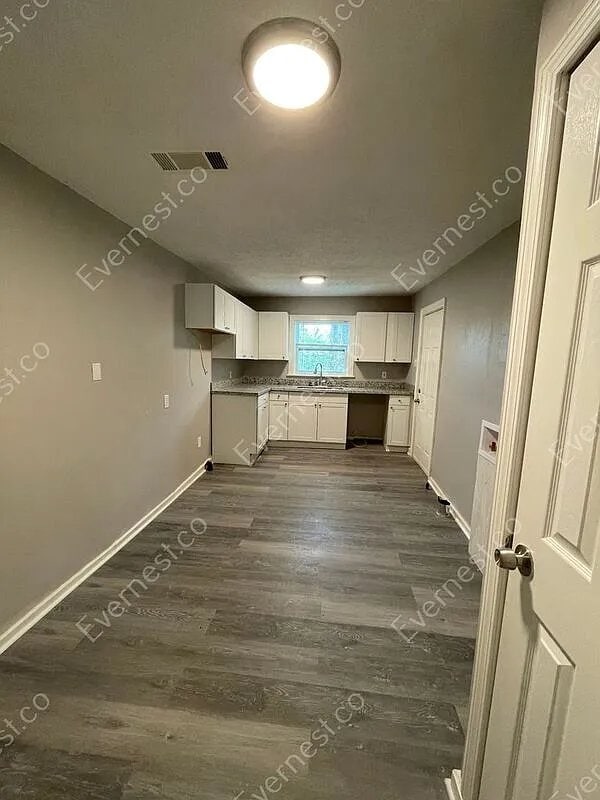 Photo - 314 Josanna St