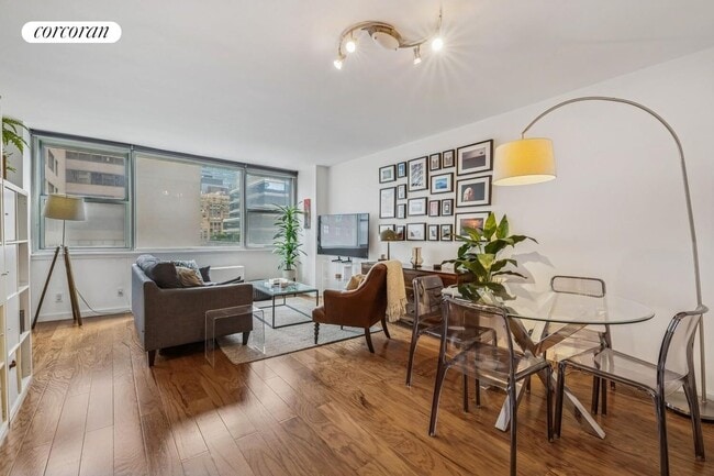 Building Photo - 200 E 58th St Rental