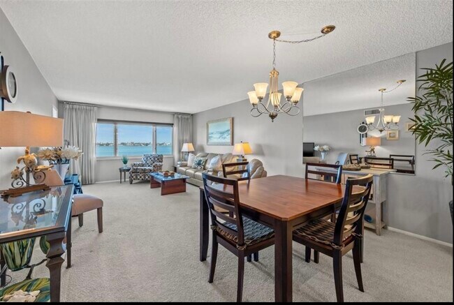 Photo - 4750 Cove Cir Unit 302