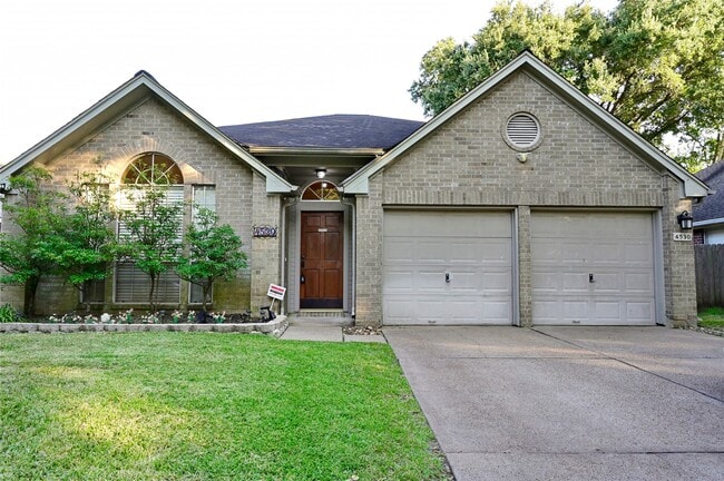 Building Photo - 4530 Topaz Trail Dr