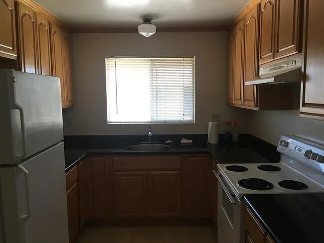 Photo - 5613 Hoffman Ct Unit A