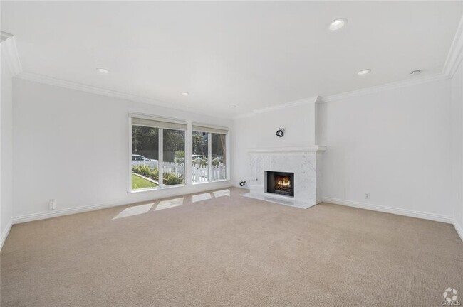 Building Photo - 509 Fernleaf Ave Rental
