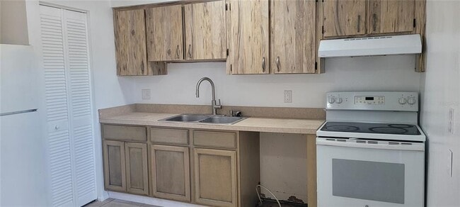 Photo - 2461 Dryer Ave