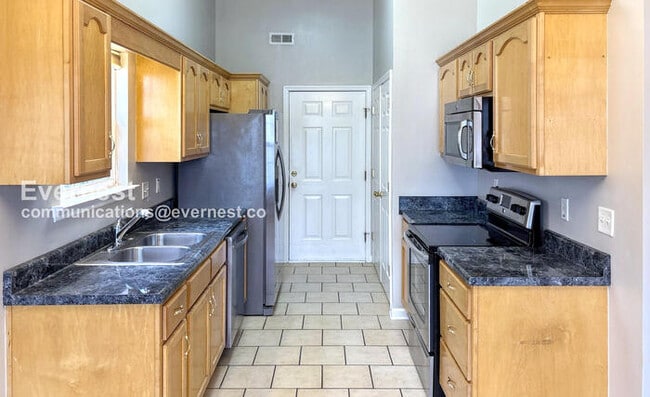 Photo - 7102 Tyner Crossing Dr