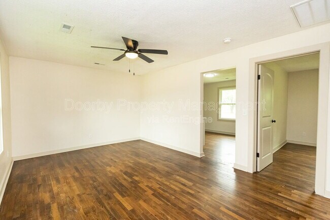Photo - 804 Grandview Ave