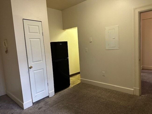 Photo - 2nd Floor Apartment For Rent In Harrisburg... Unit A6