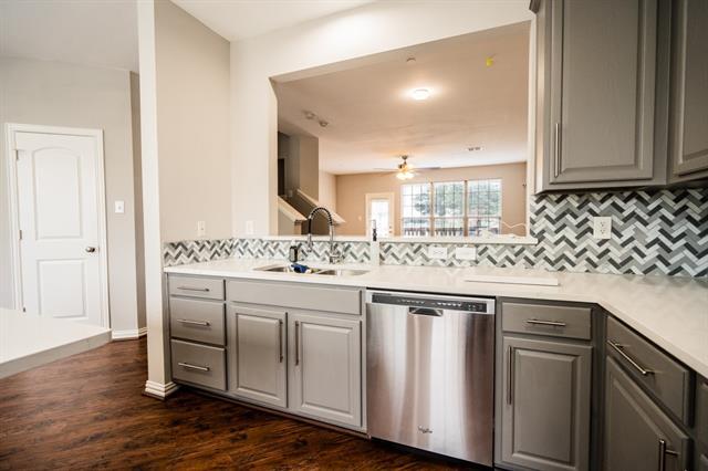 Photo - 1487 Chase Ln