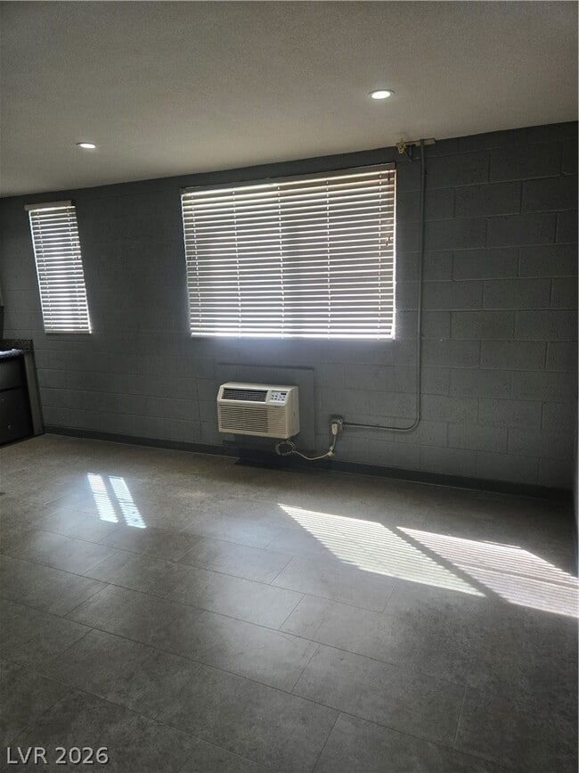 Photo - 223 N 9th St Unit 111