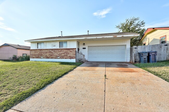 Photo - 1528 SE 49th Terrace