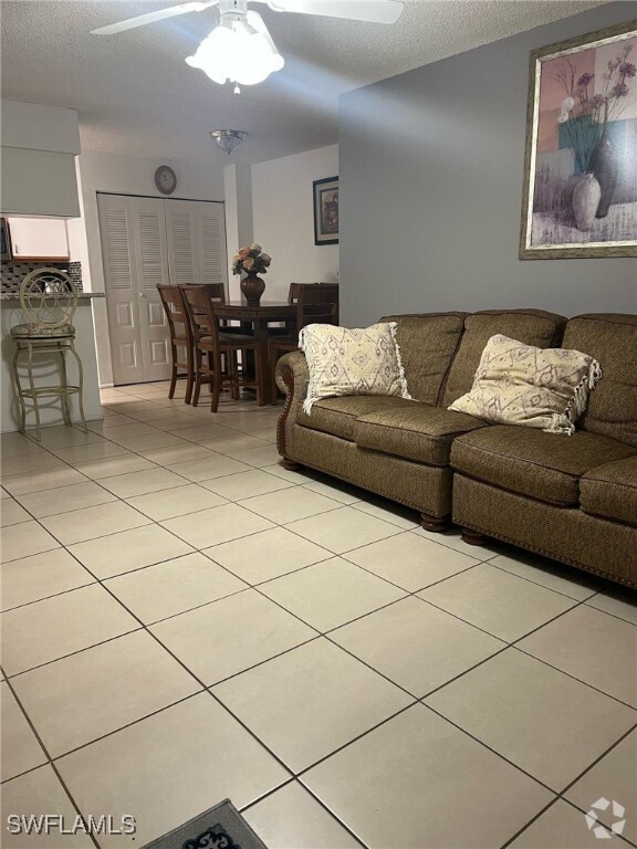 Building Photo - 5331 Summerlin Rd Unit 3110 Rental