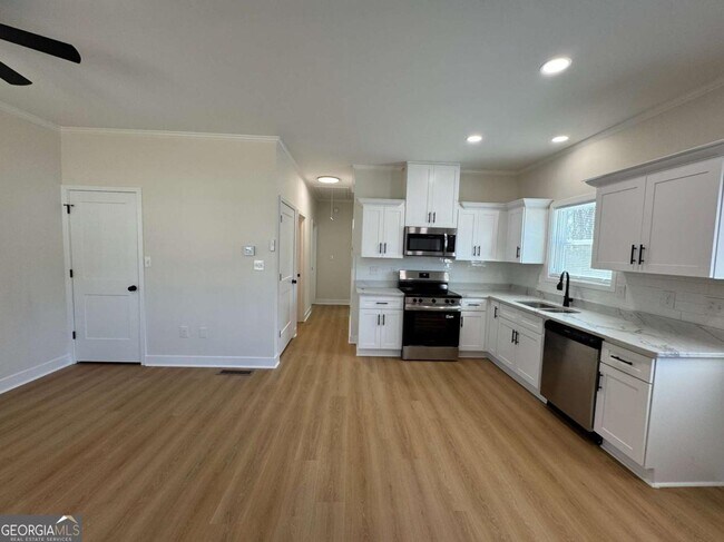 Photo - 125 Indiana Ave