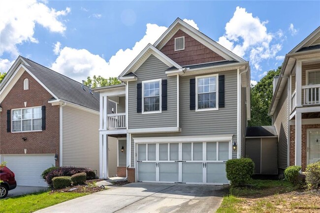 Photo - 663 Lakes Cir