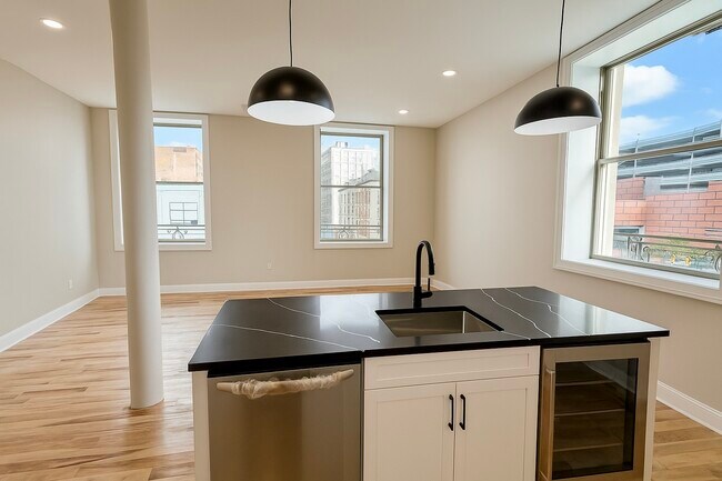 Photo - Lackawanna Ave Unit 202