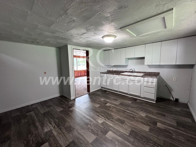 Photo - 230 Tennessee-