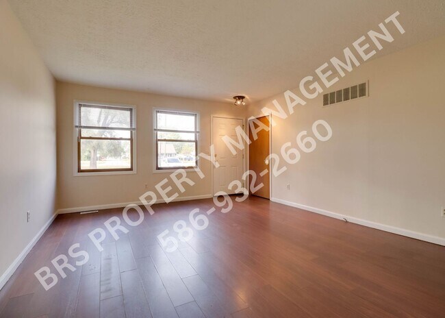 Photo - Ranch Duplex with 2 bedrooms and large patio