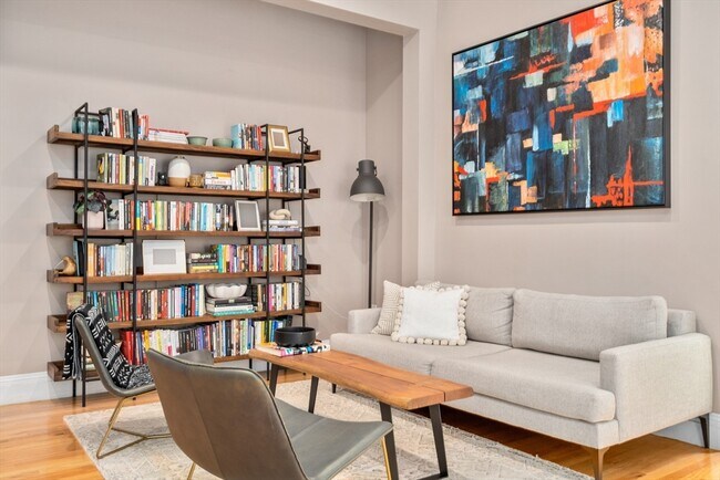 Photo - 175 Harvard St Unidad 1##