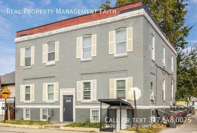 Building Photo - 3030 E 10th St Unit C