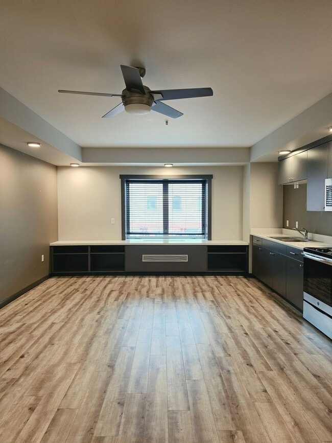 Photo - MODERN DOWNTOWN LIVING Unit 202