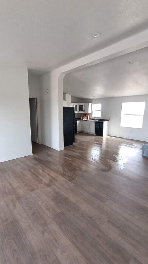 Photo - 1104 17th St NW